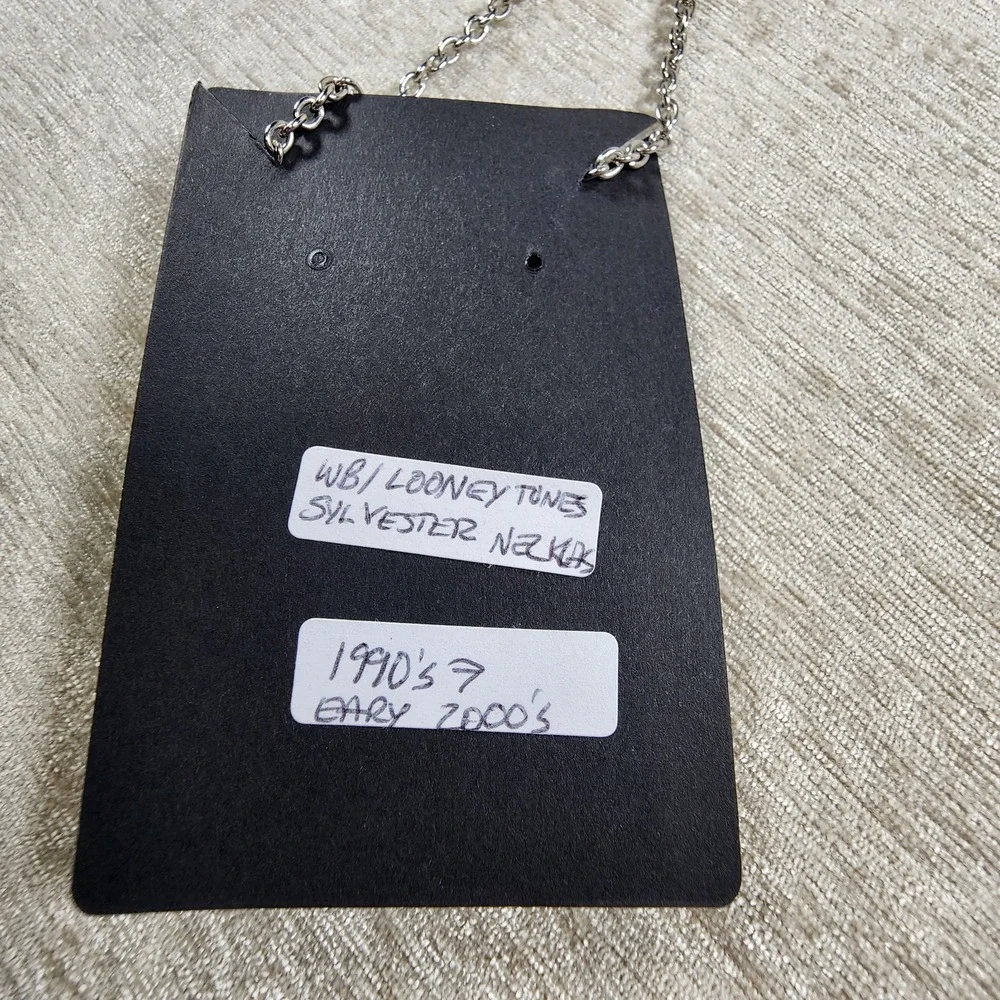 Vintage Looney Tunes Villian Sylvester The Cat Tweety Bird Pendant Necklace 20